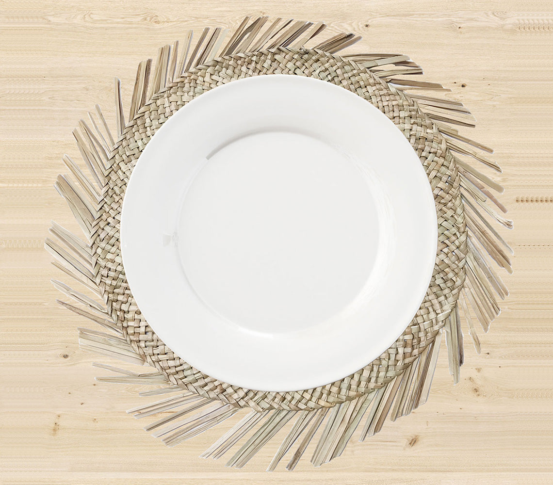 Glamour Natural Tasseled Placemat - DECOR PETIT