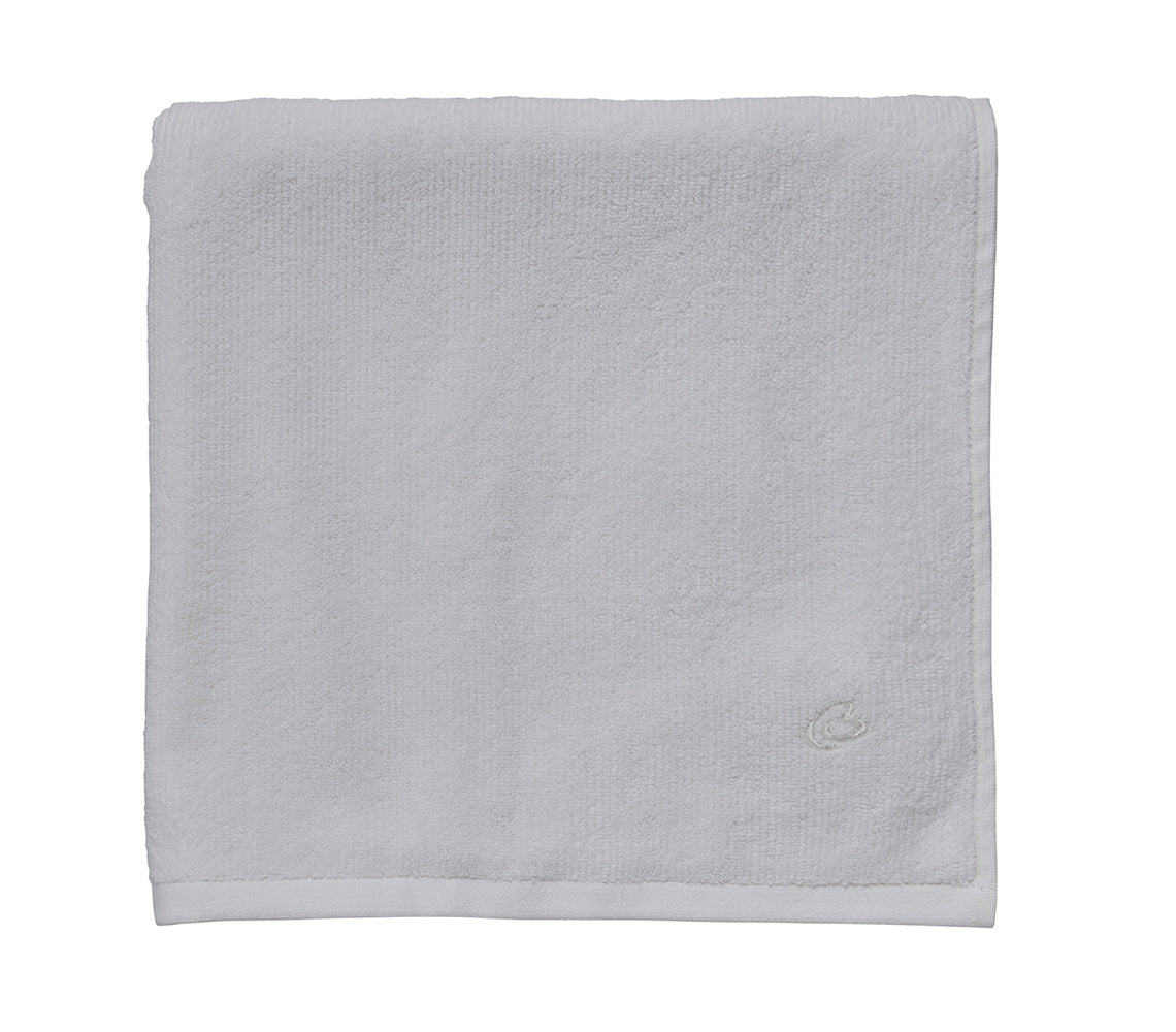 Molli White Bath Towel, 140x70 cm. - DECOR PETIT